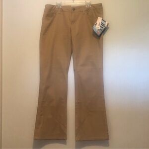 NWT Dickies Juniors Khaki Short Classic 5 Pocket Boot Cut Pants Size 11